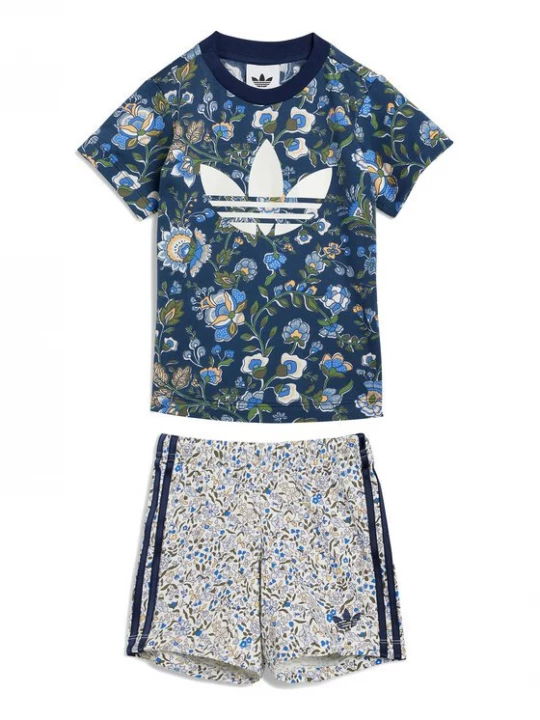 Obrázek produktu adidas Sada T-shirt a šortky Liberty London JY3017 Tmavomodrá Regular Fit