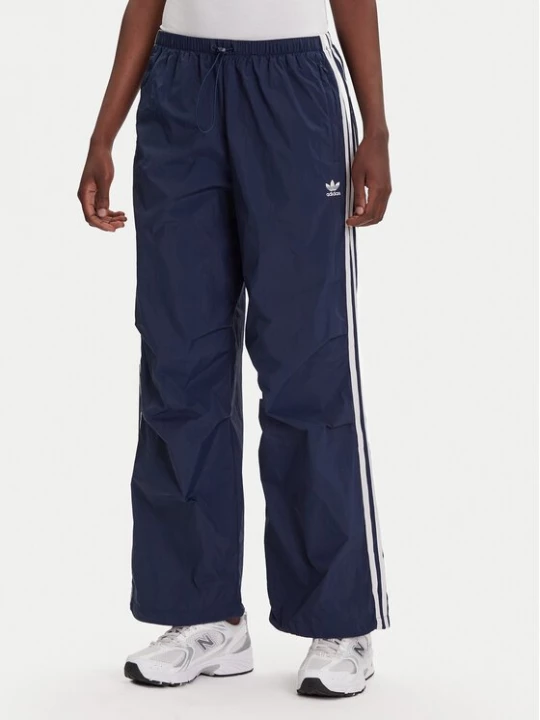 Obrázek produktu adidas Teplákové kalhoty 3-Stripes JD3127 Tmavomodrá Loose Fit