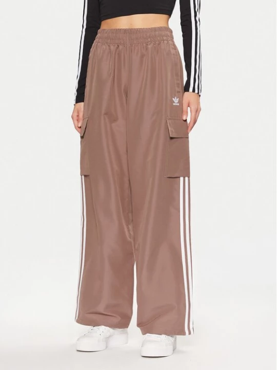 Obrázek produktu adidas Teplákové kalhoty adicolor 3-Stripes JC8138 Béžová Loose Fit
