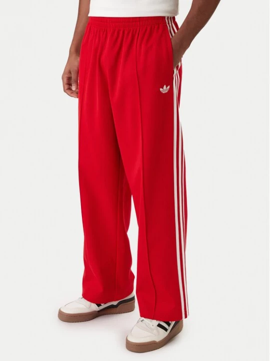 Obrázek produktu adidas Teplákové kalhoty adicolor KE3498 Červená Loose Fit