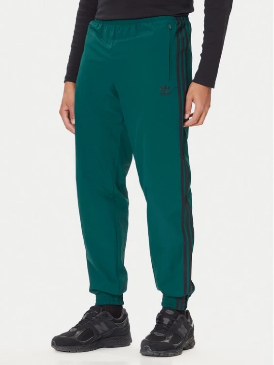 Obrázek produktu adidas Teplákové kalhoty adicolor Woven Firebird JY1335 Zelená Regular Fit