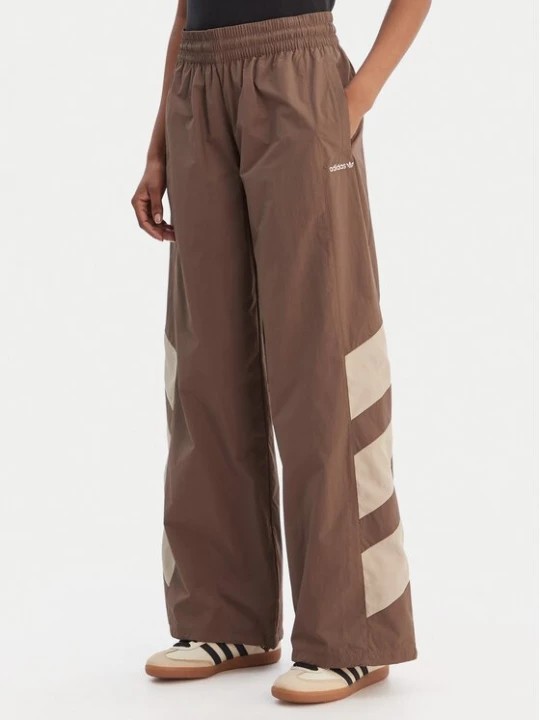 Obrázek produktu adidas Teplákové kalhoty Blocked Washed KD8790 Hnědá Loose Fit