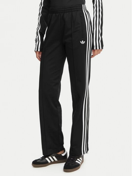 Obrázek produktu adidas Teplákové kalhoty Firebird Classic KD5575 Černá Regular Fit