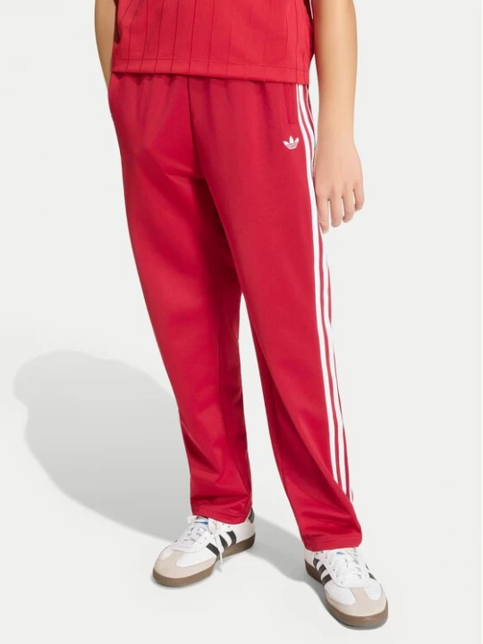 Obrázek produktu adidas Teplákové kalhoty Firebird HZ6651 Červená Regular Fit
