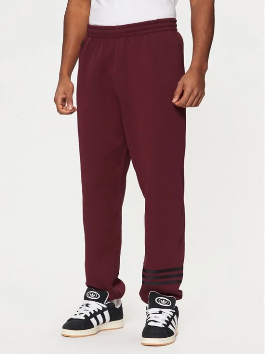 Obrázek produktu adidas Teplákové kalhoty Neuclassics JC9902 Červená Loose Fit