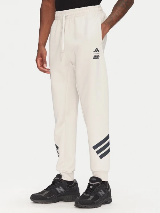 Obrázek produktu adidas Teplákové kalhoty Star Wars The Mandalorian™ JI5723 Béžová Regular Fit