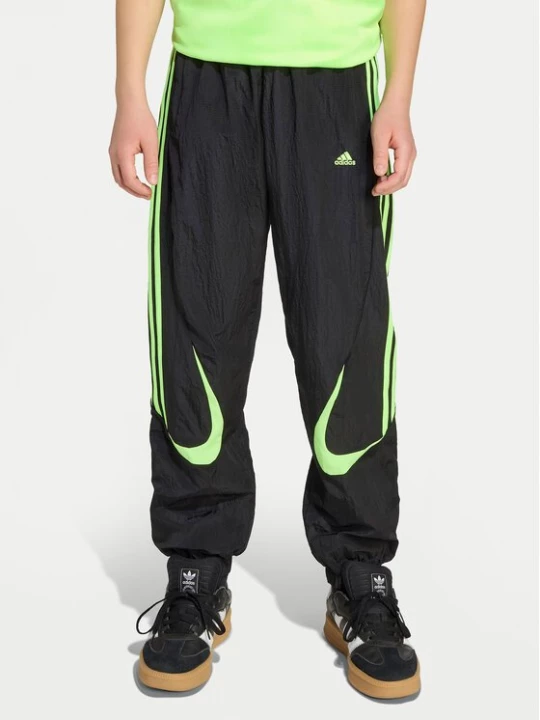 Obrázek produktu adidas Teplákové kalhoty Teamgeist JY6321 Černá Loose Fit