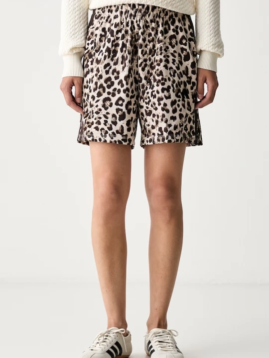 Obrázek produktu adidas teplákové šortky dámské s bavlnou Leopard Pack béžová
