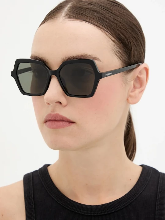 Obrázek produktu Alexander McQueen Sluneční brýle Alexander McQueen černá