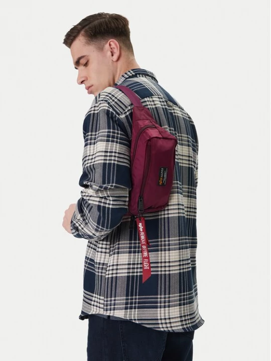 Obrázek produktu Alpha Industries Ledvinka Crew Carry Bag 196923 Bordó