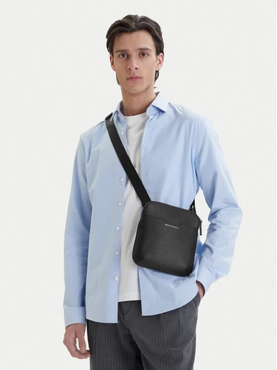 Obrázek produktu Armani Exchange Brašna XM002586 AF22651 UC001 Černá