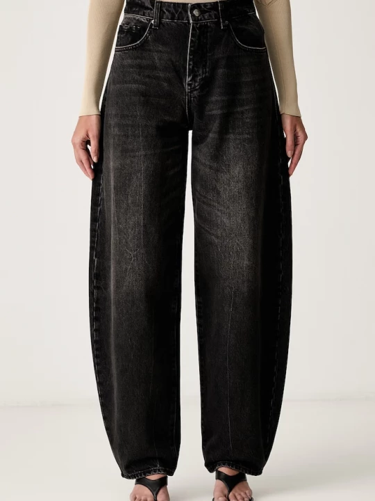 Obrázek produktu Armani Exchange džíny barrel dámské černá