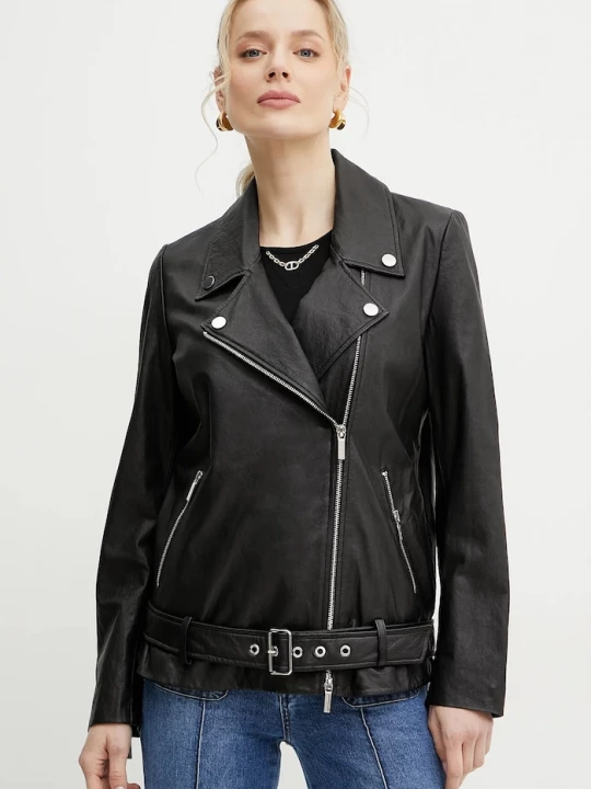 Obrázek produktu Armani Exchange Kožený křivák Armani Exchange černá