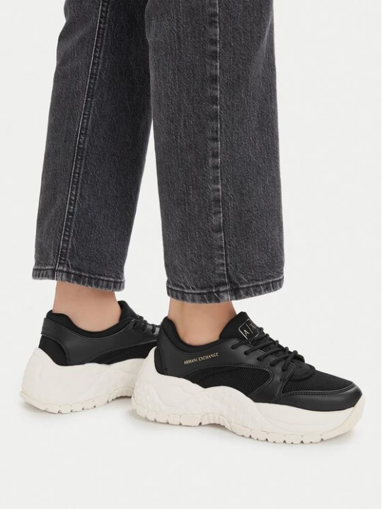 Obrázek produktu Armani Exchange Sneakersy XW002227 AF21430 UC001 Černá