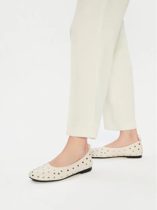 Obrázek produktu Badura Baleríny HEATHER-LT249060-56 Bílá
