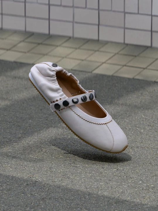 Obrázek produktu Baleríny s páskem Steve Madden