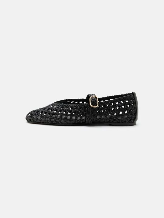 Obrázek produktu Baleríny s páskem Stuart Weitzman černá