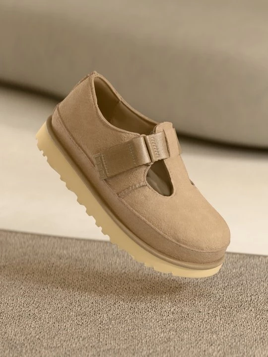 Obrázek produktu Baleríny s páskem UGG písková