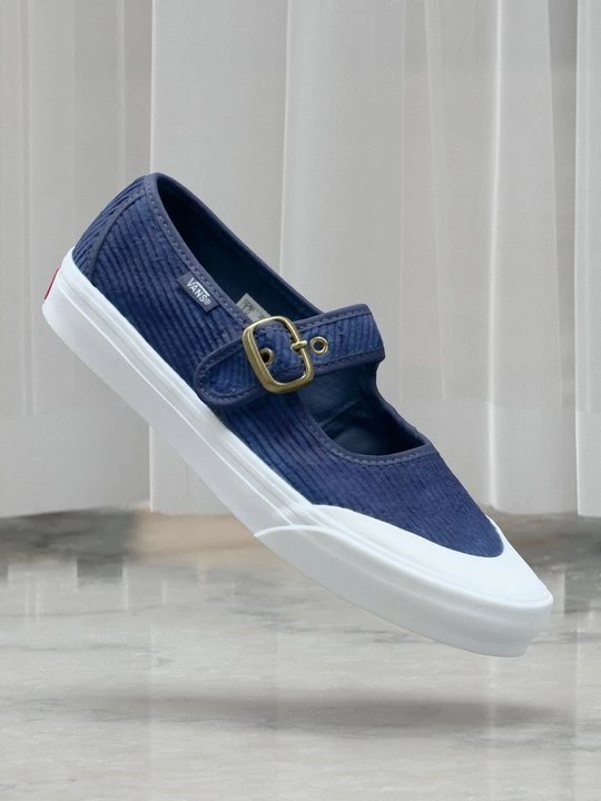 Obrázek produktu Baleríny s páskem Vans lila