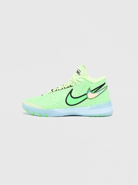 Obrázek produktu Basketbalové boty Nike zelená
