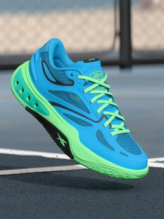 Obrázek produktu Basketbalové boty Reebok světle modrá