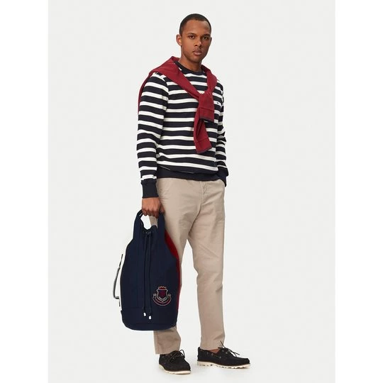 Obrázek produktu Batoh Tommy Hilfiger Hertiage Logo Patch Crossbody Sling Bag AM0AM14264 Tmavomodrá