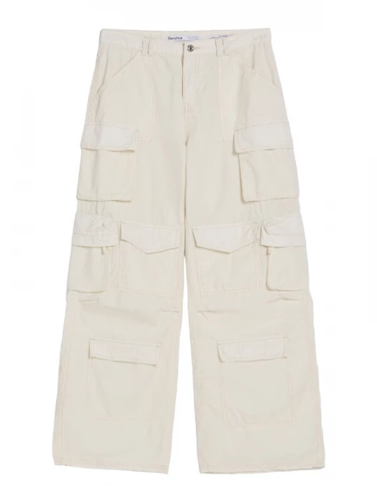 Obrázek produktu Bershka Kapsáče offwhite