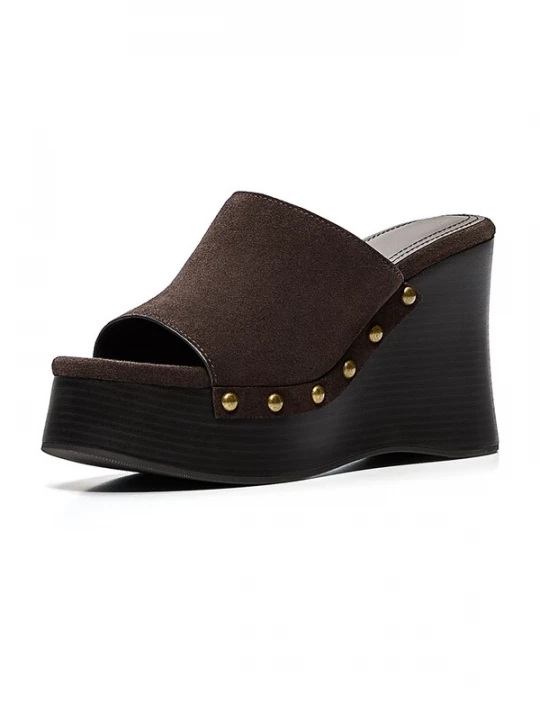 Obrázek produktu Bershka Pantofle čokoládová