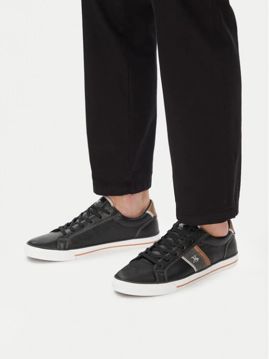 Obrázek produktu Beverly Hills Polo Club Sneakersy CEO-V5-DODO Černá