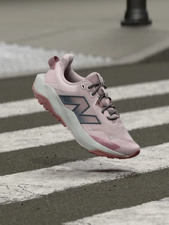 Obrázek produktu Běžecké boty do terénu New Balance růžová