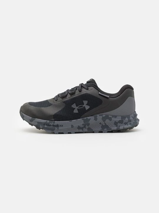 Obrázek produktu Běžecké boty do terénu Under Armour černá