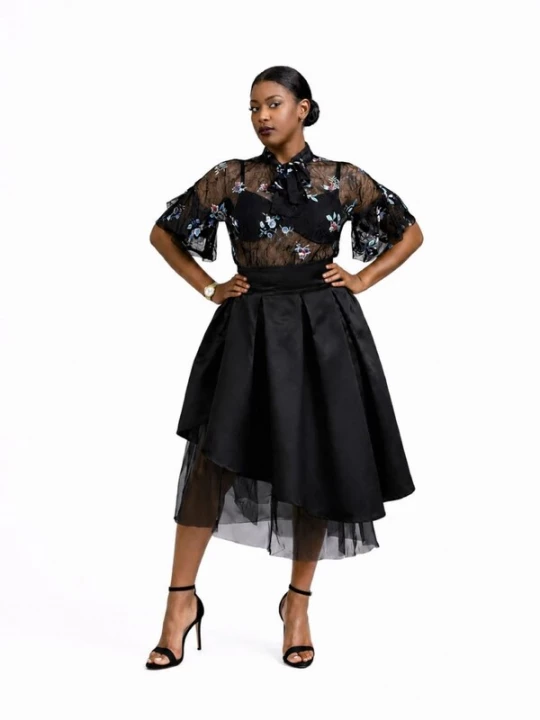Obrázek produktu BIBI SAKALIEVA Sukně 'Black Pleated Midi Skirt with Asymmetric Hem and Tulle' černá