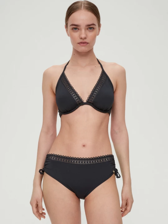 Obrázek produktu Bikiny – puntíkovaná podprsenka s dírkovanou výšivkou s.Oliver černá