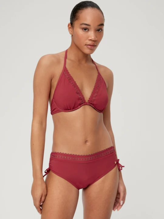 Obrázek produktu Bikiny – puntíkovaná podprsenka s dírkovanou výšivkou s.Oliver červená
