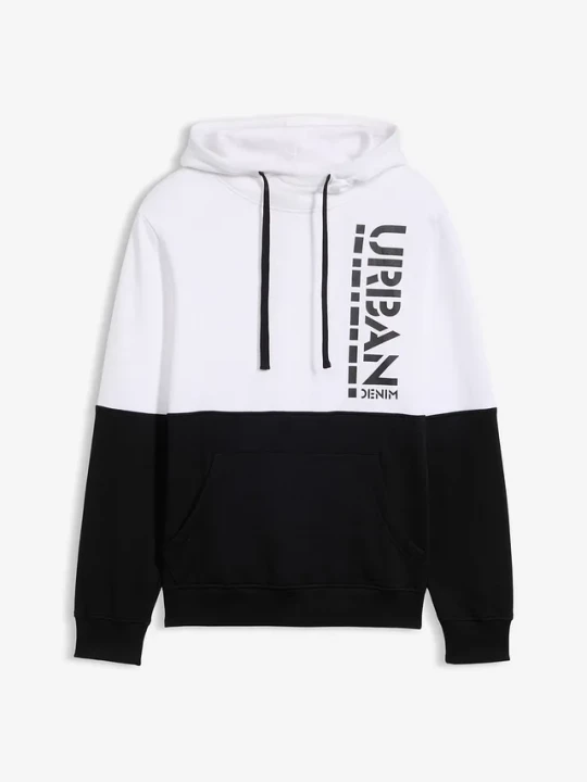 Obrázek produktu Bluza z kapturem slim fit BonPrix czarny