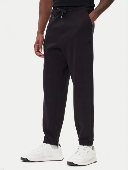 Obrázek produktu BOSS Teplákové kalhoty C-Locsin 116 50544109 Černá Regular Fit