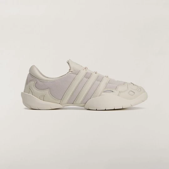 Obrázek produktu Boty Y-3 REGU 2002 Adidas béžová