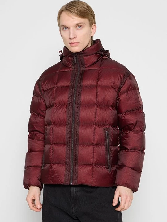 Obrázek produktu Bunda z prachového peří Calvin Klein Jeans bordeaux