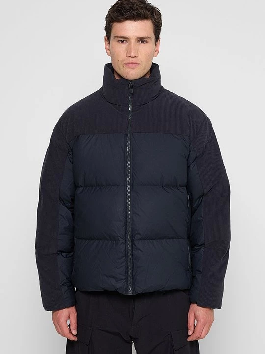 Obrázek produktu Bunda z prachového peří Under Armour tmavě modrá