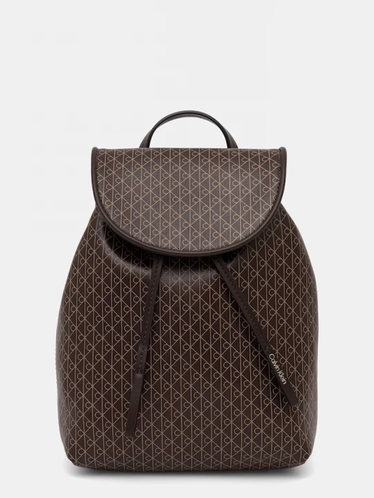 Obrázek produktu Calvin Klein batoh dámský z imitace kůže hnědá