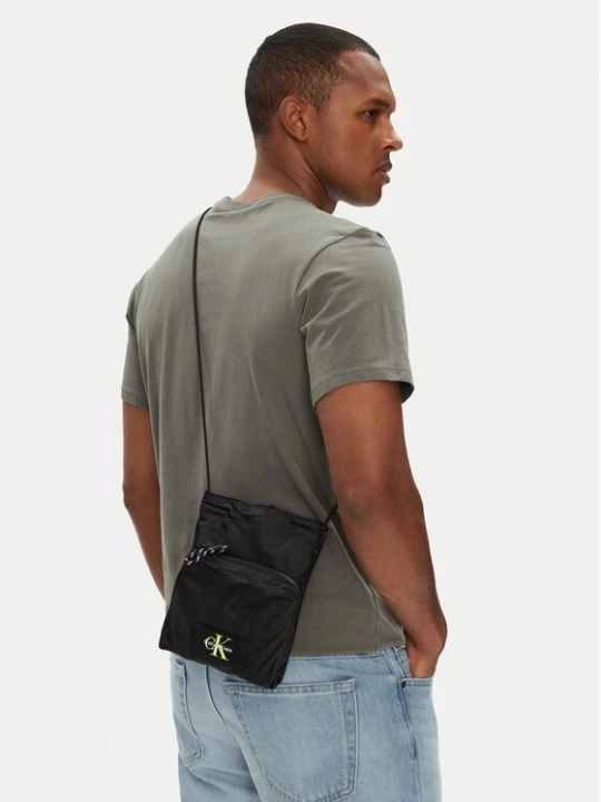 Obrázek produktu Calvin Klein Brašna Tech Utility Small Cb LV04G1079G Černá