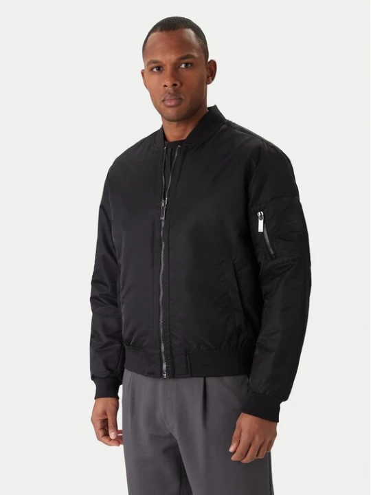 Obrázek produktu Calvin Klein Bunda bomber Hero K10K109907 Černá Relaxed Fit