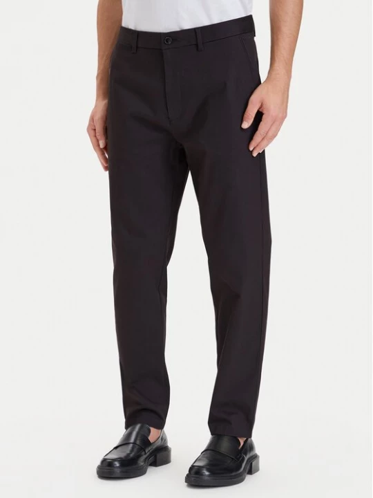 Obrázek produktu Calvin Klein Chino kalhoty LV04LH610G Černá Tapered Fit