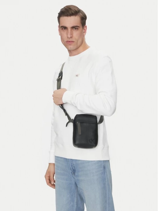 Obrázek produktu Calvin Klein Jeans Brašna Cargo Reporter Bag LV04G3080G Černá