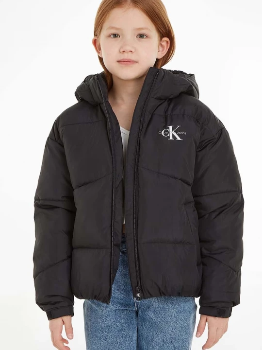 Obrázek produktu Calvin Klein Jeans Dětská bunda Calvin Klein Jeans černá