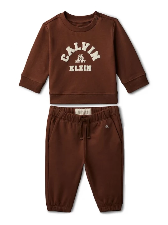 Obrázek produktu Calvin Klein Jeans Dětská tepláková souprava Calvin Klein Jeans hnědá