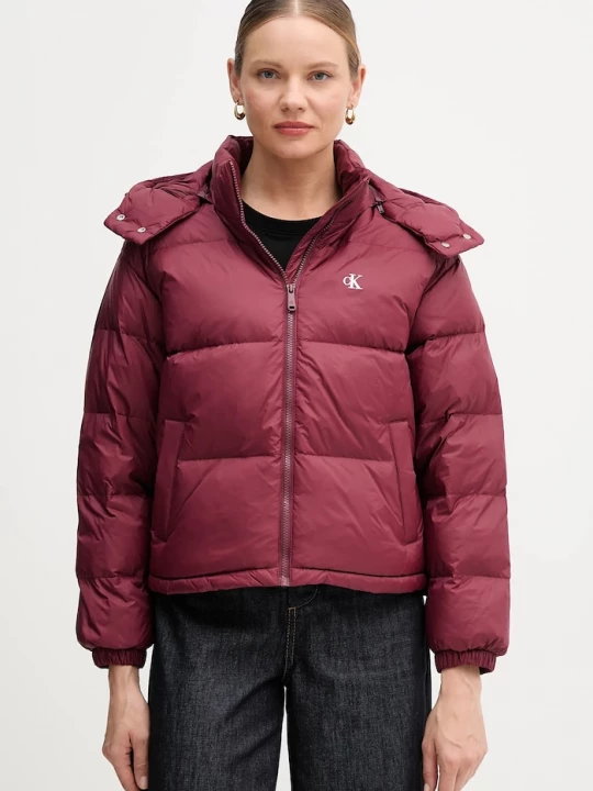 Obrázek produktu Calvin Klein Jeans Péřová bunda Calvin Klein Jeans burgundské