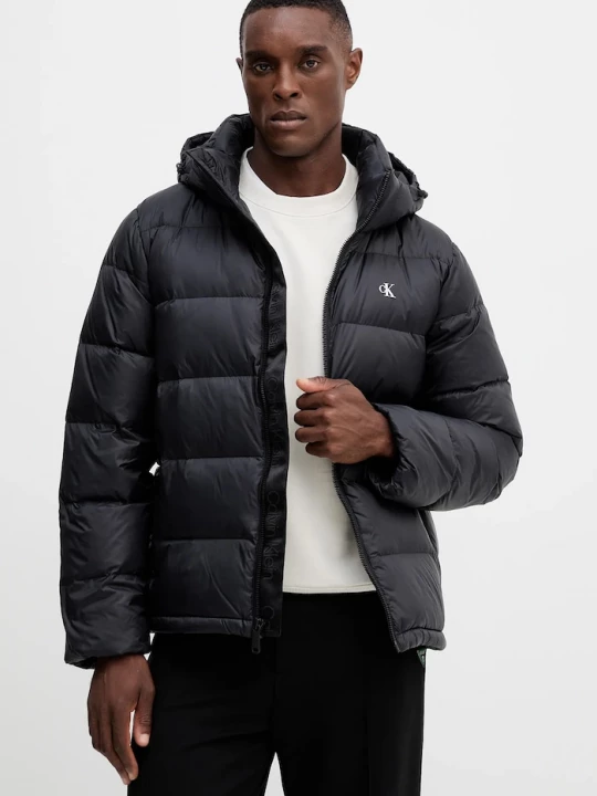 Obrázek produktu Calvin Klein Jeans Péřová bunda Calvin Klein Jeans černá