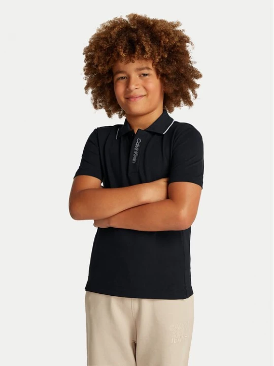 Obrázek produktu Calvin Klein Jeans Polokošile Embro Logo IB0IB02370 Černá Regular Fit
