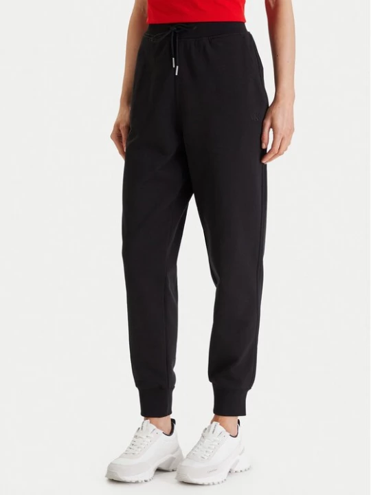 Obrázek produktu Calvin Klein Jeans Teplákové kalhoty Archive Logo LV047E236G Černá Slim Fit